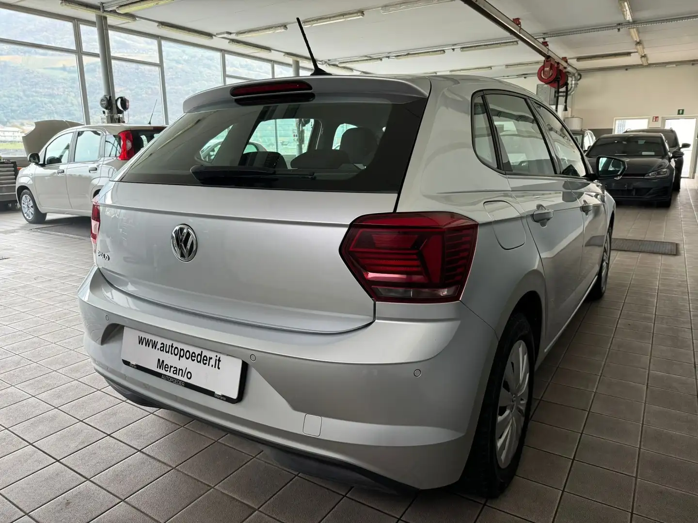 Volkswagen Polo 1.0 TSI 5p. Highline BlueMotion Technology Argento - 2