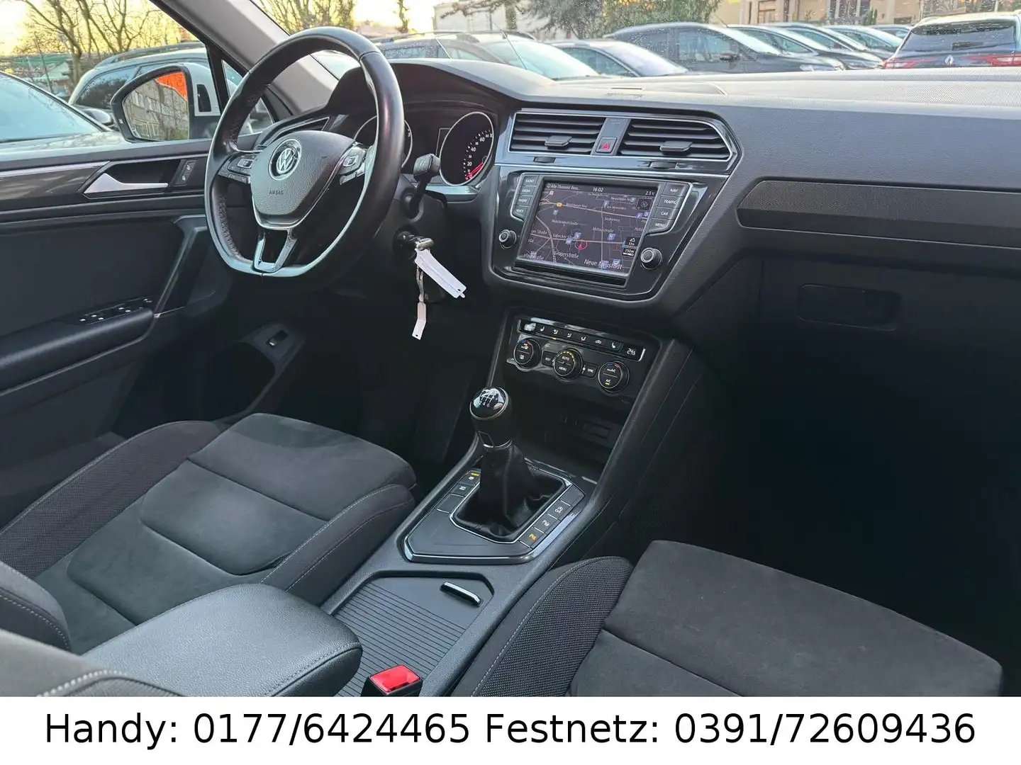 Volkswagen Tiguan 2.0 TDI LED/NAVI/SHZ/HEAD-UP/PDC/KAMERA - 2