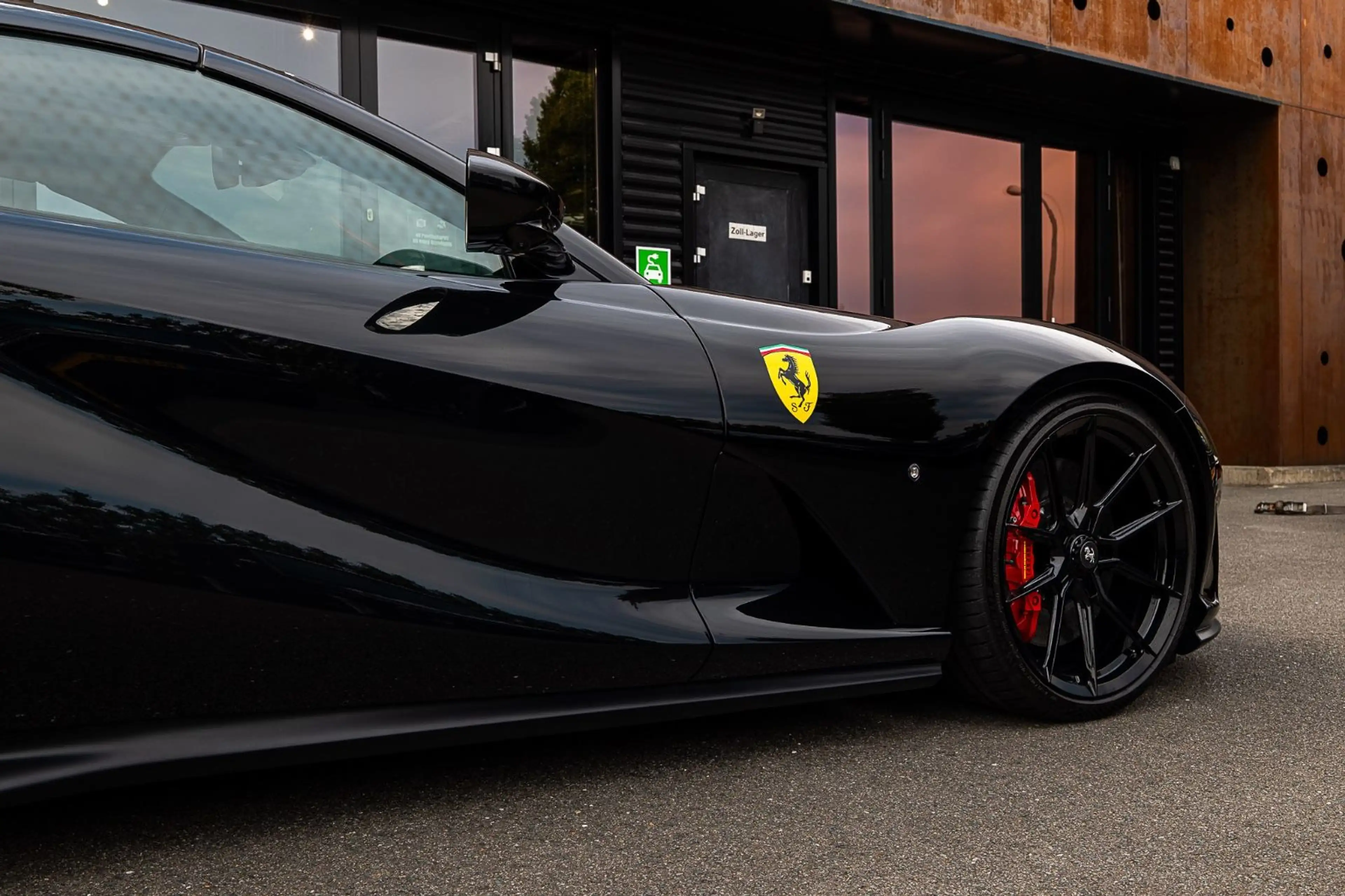 Ferrari 812 GTS *NOVITEC*P.SHIELDS*LIFT*AFS2*CARBON*360* — photo 4