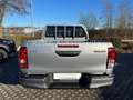 Toyota Hilux 2.8 Double Cab 4x4*Klima*APP*SHZ*Tempomat* Plateado - thumbnail 8