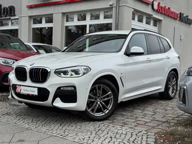 BMW X3 view 2