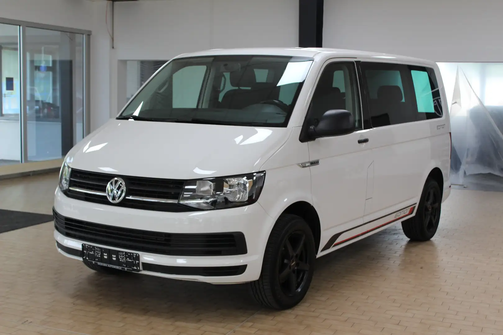 Volkswagen T6 Multivan Multivan Trendline TDI 150PS *PDC *STHZ *Klimaauto Wit - 1