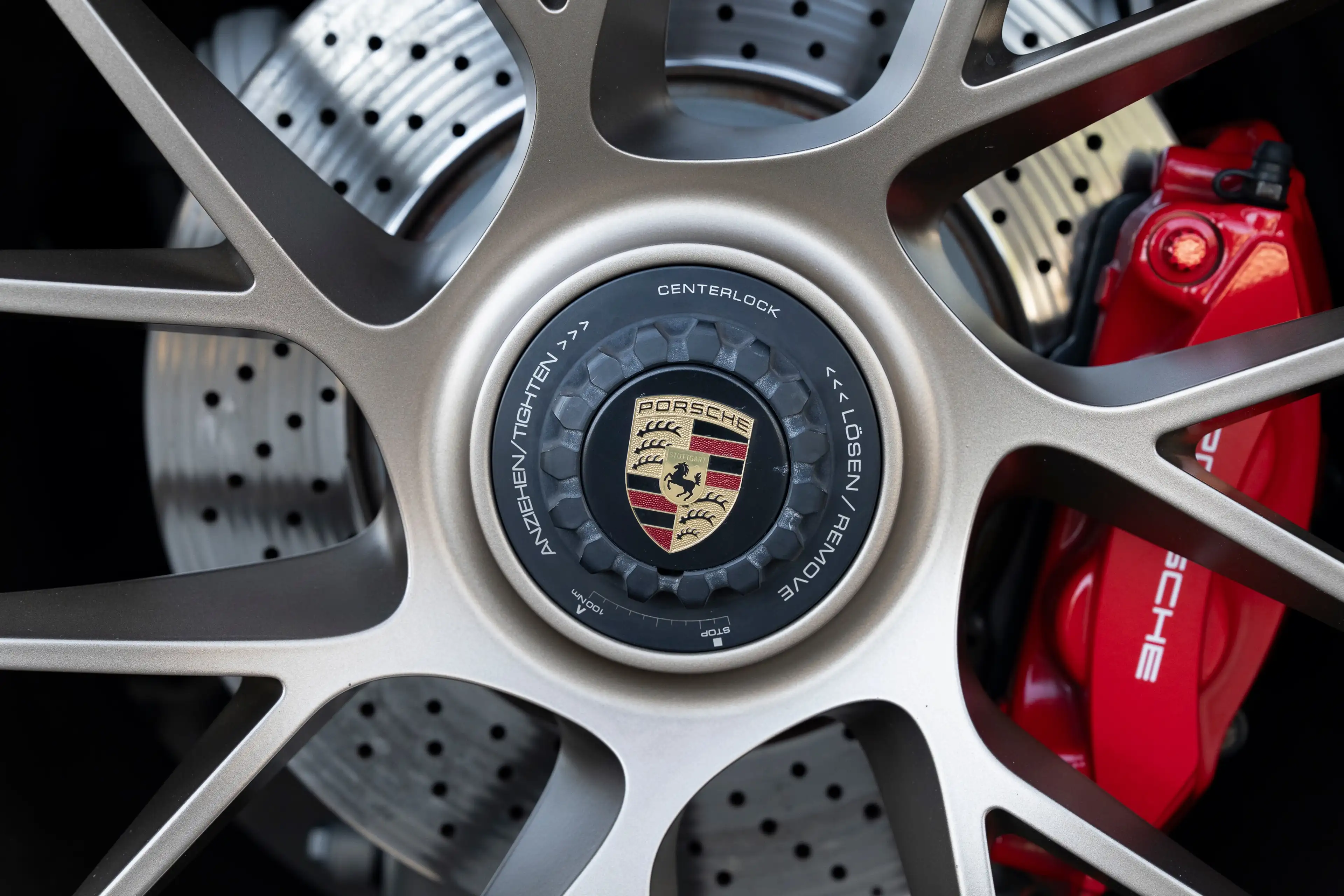 Porsche 911 911 Carrera 2 GTS Cabriolet 3.0 Turbo — photo 10
