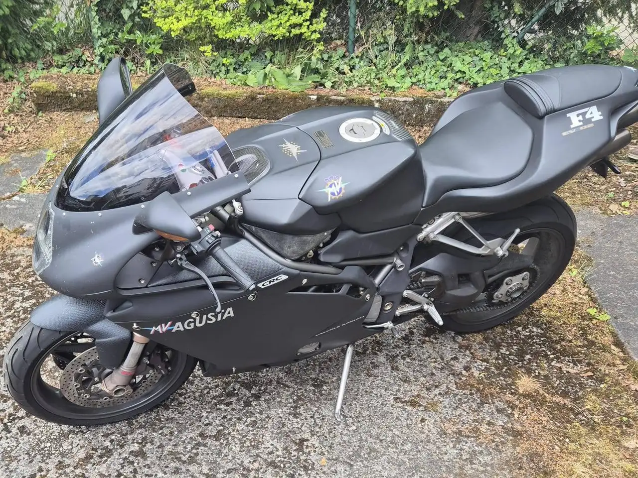 MV Agusta F4 750