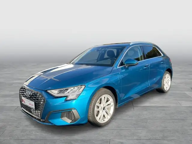 Audi A3 40 TFSI e LED Navi VC SHZ PDC Ambie