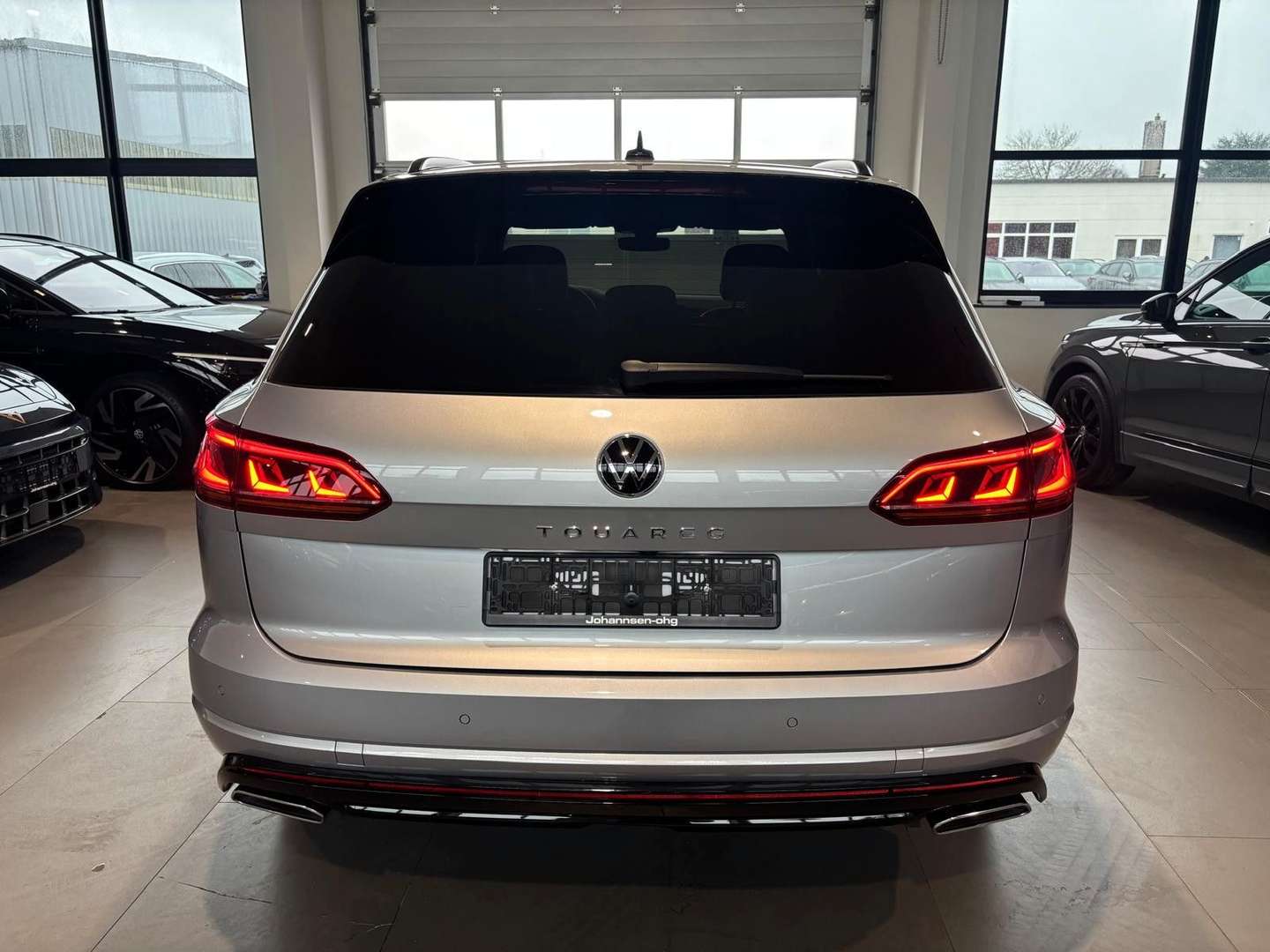 Volkswagen Touareg 4Motion R-Line -  - Joinsteer - #4