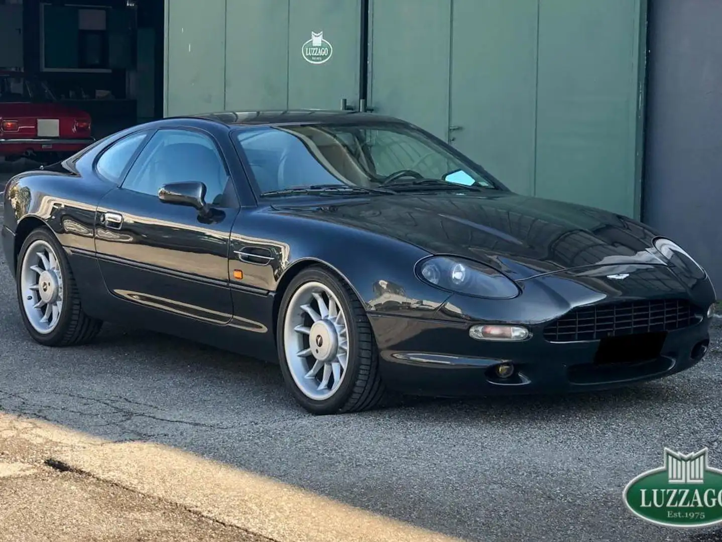 Aston Martin DB7 coupe 3.2 Black - 1