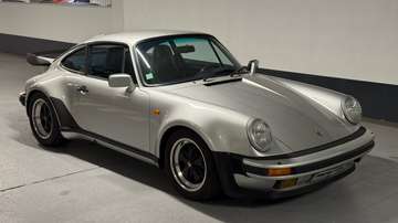 Porsche 930 turbo