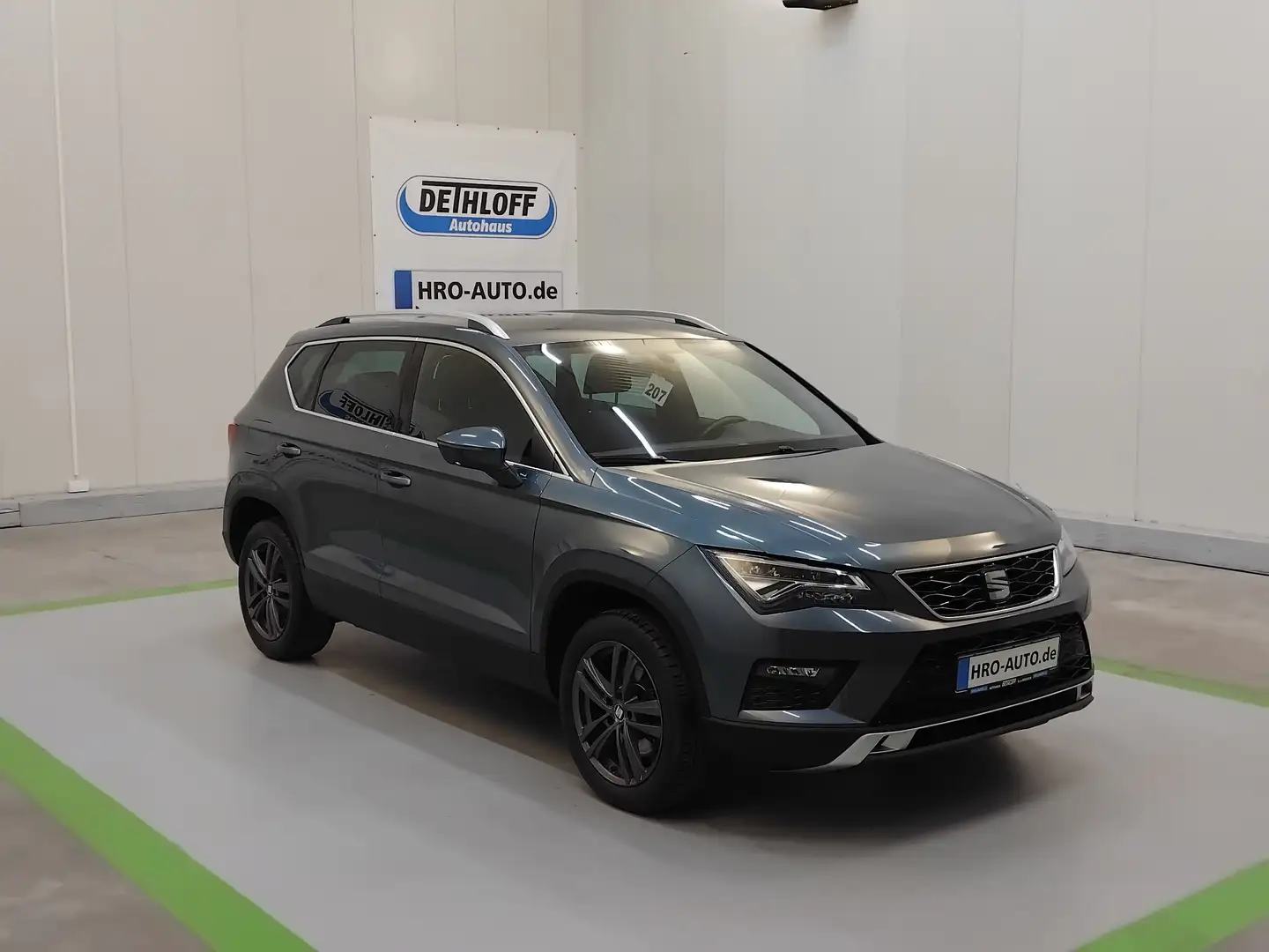 SEAT Ateca 1.4 TSI Xcellence 4Drive Gris - 1