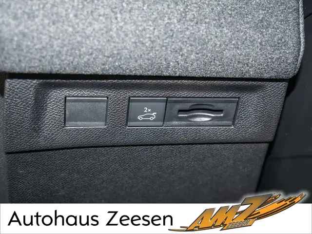 Opel Grandland view 15