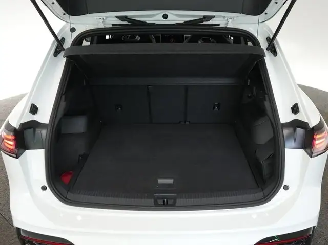 Volkswagen Tiguan view 6