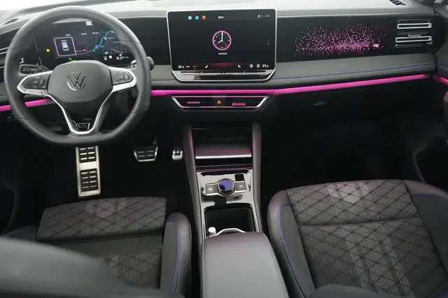Volkswagen Tiguan view 14