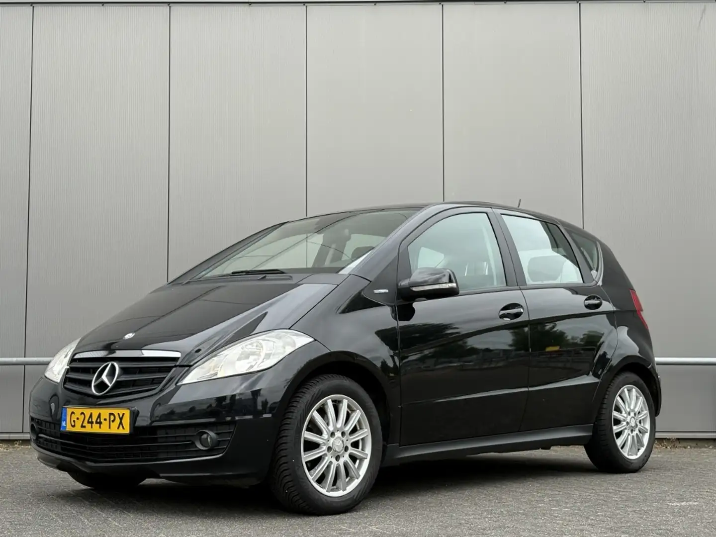 Mercedes-Benz A 160 Bl.E125 Classic - airco - trekhaak - Zwart - 1