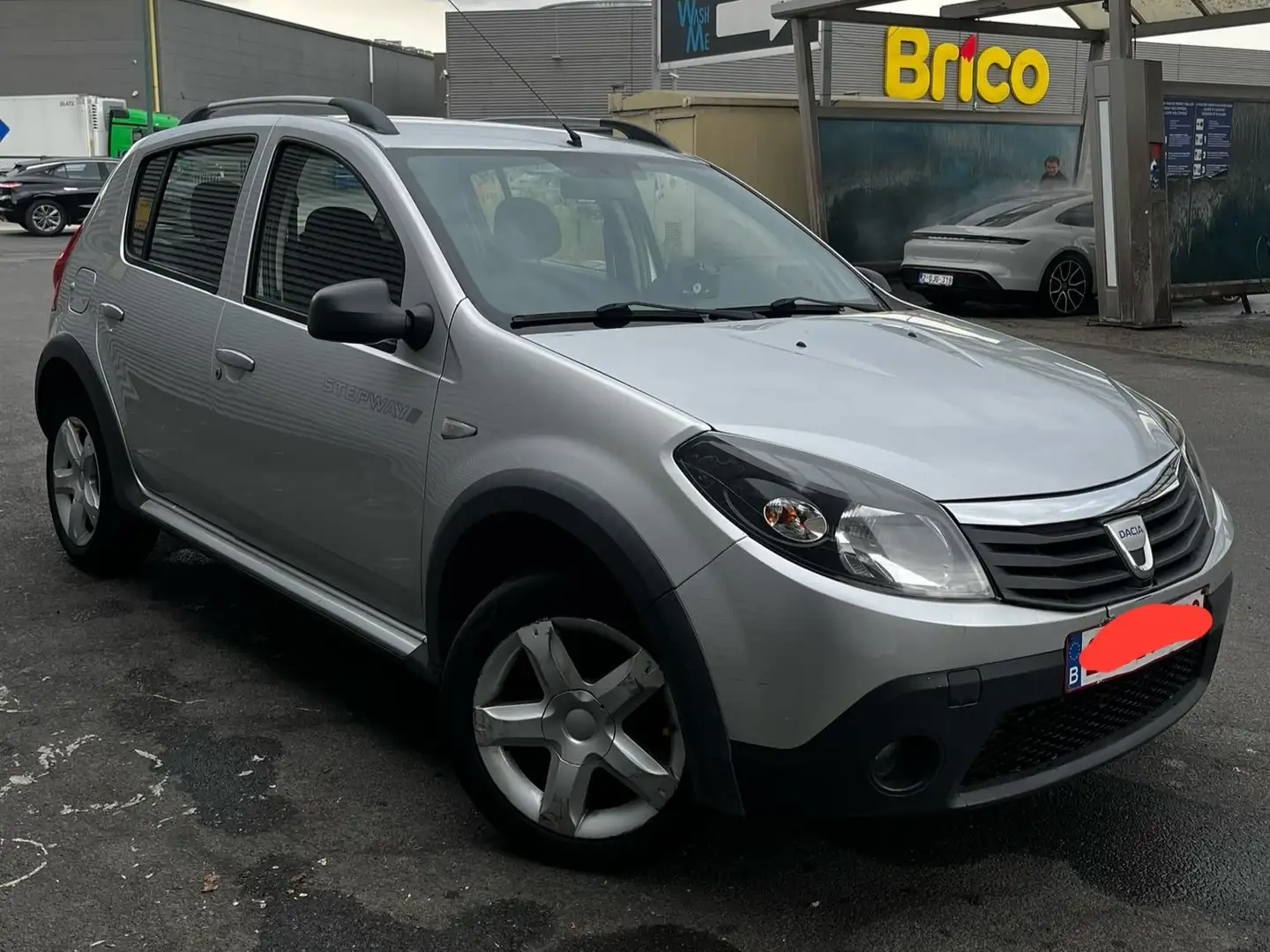 Dacia Sandero Sandero Stepway 1.6i Stepway Zilver - 2