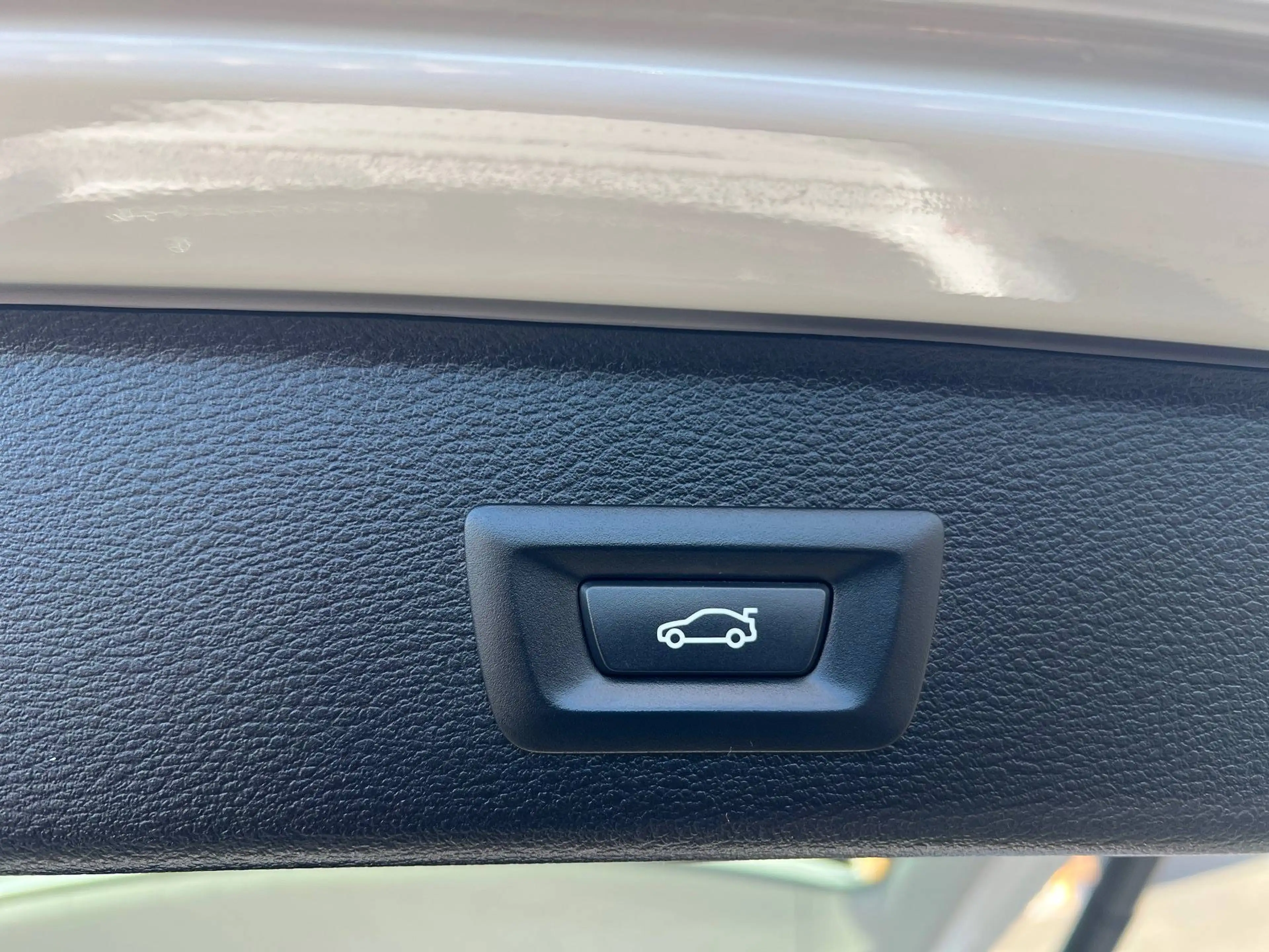 BMW X3 xDrive 20 d xLine — photo 11