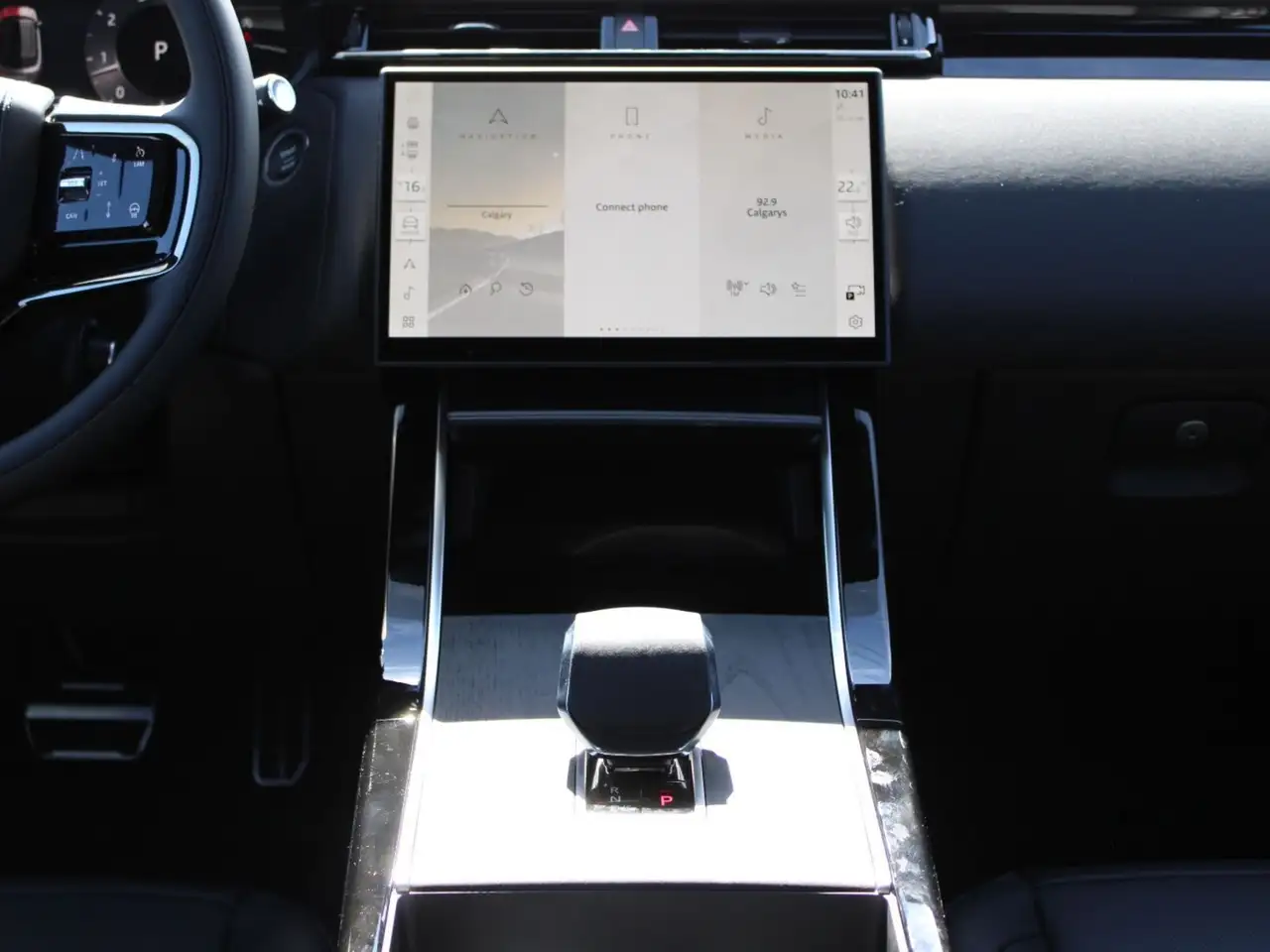 Land Rover Range Rover Velar снимка Land Rover Range Rover Velar