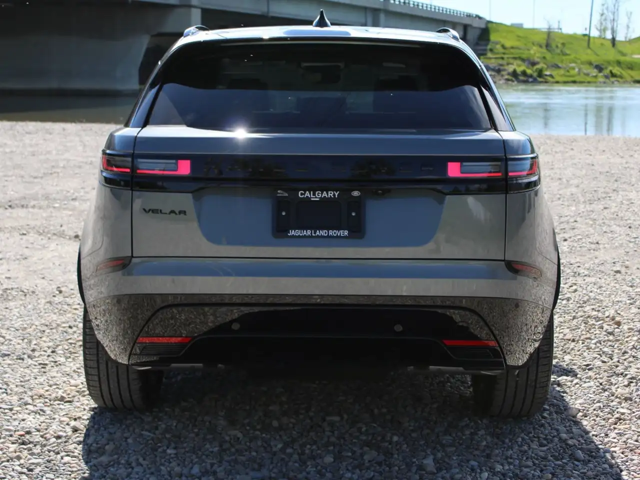 Land Rover Range Rover Velar снимка Land Rover Range Rover Velar