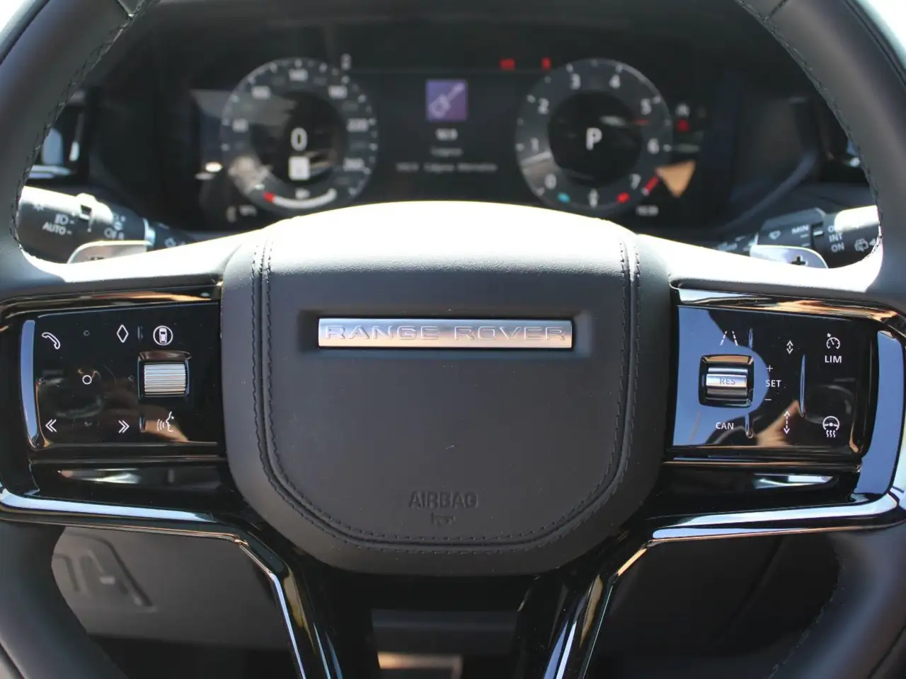 Land Rover Range Rover Velar снимка Land Rover Range Rover Velar
