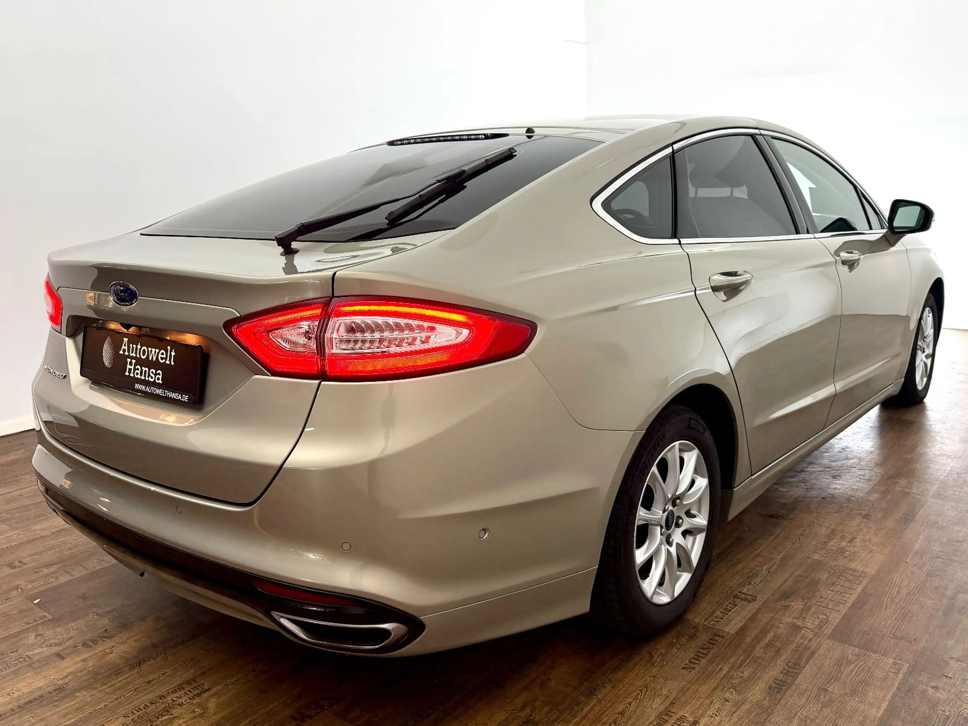 Ford Mondeo Lim. Titanium/LED/ACC/AHK/LEDER/KAM/ — photo 6