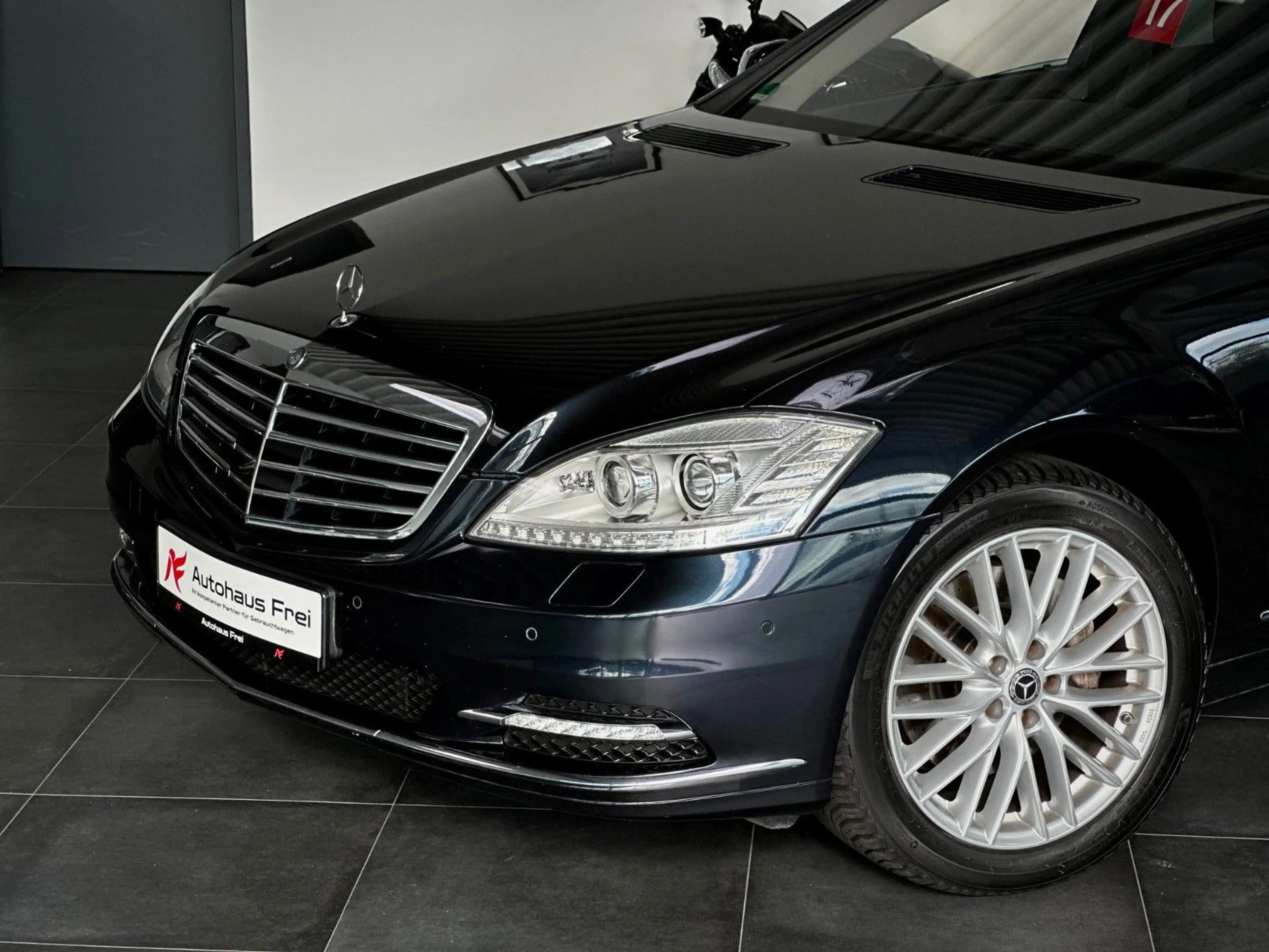 Mercedes-Benz S 350 V6*Kamera*Standheizung*Distro+*H&K*Massage — photo 4