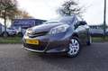 Toyota Yaris 1.3 16v VVT-i 99pk 5D Aspiration AIRCO Parkeer Cam Grau - thumbnail 34