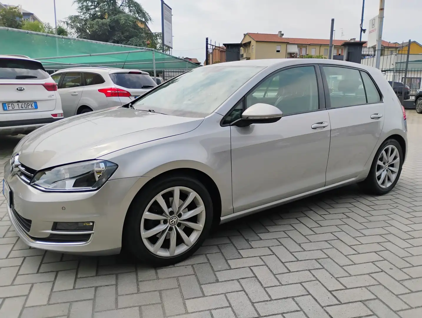 Volkswagen Golf Golf VII 2013 5p 2.0 tdi Highline 150cv dsg Grigio - 1