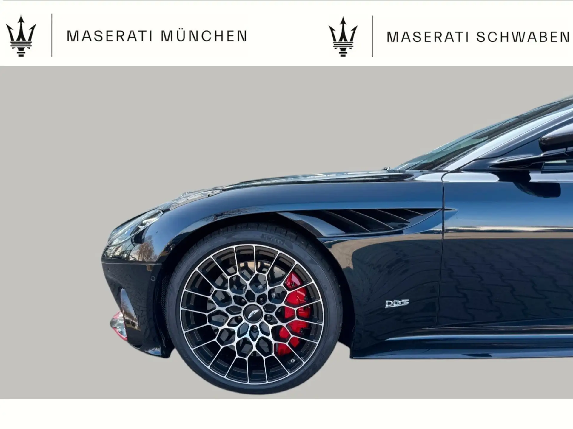 애스턴마틴 DBS Coupe 2025 검정 사진 6