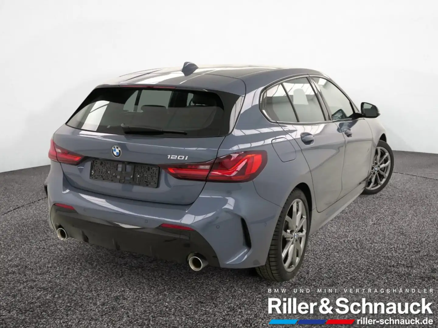 BMW 120 i M Sport LED+KAM+NAVI+SHZG Grau - 2