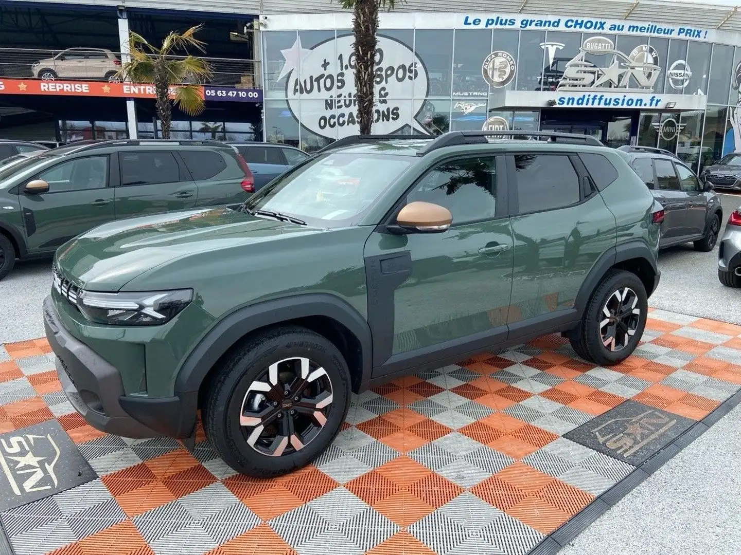 Dacia Duster Mild hybrid 130 BV6 EXTREME GPS Pack Techno Si¨ges Vert - 1