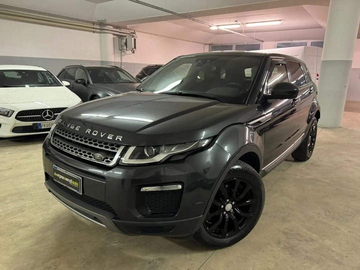 Land Rover Range Rover Evoque 2.0 TD4 150 CV 5p. Business Edition SE Grau - 1