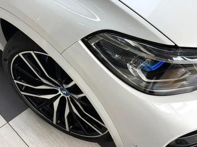 BMW X5 view 6