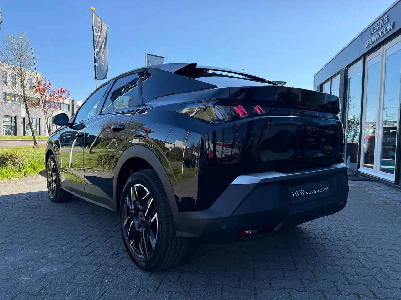Peugeot 3008 1.2 Hybrid 145 Allure 2