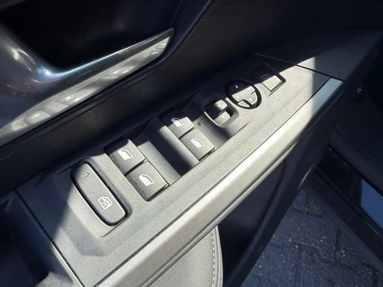 Peugeot 3008 1.2 Hybrid 145 Allure 7