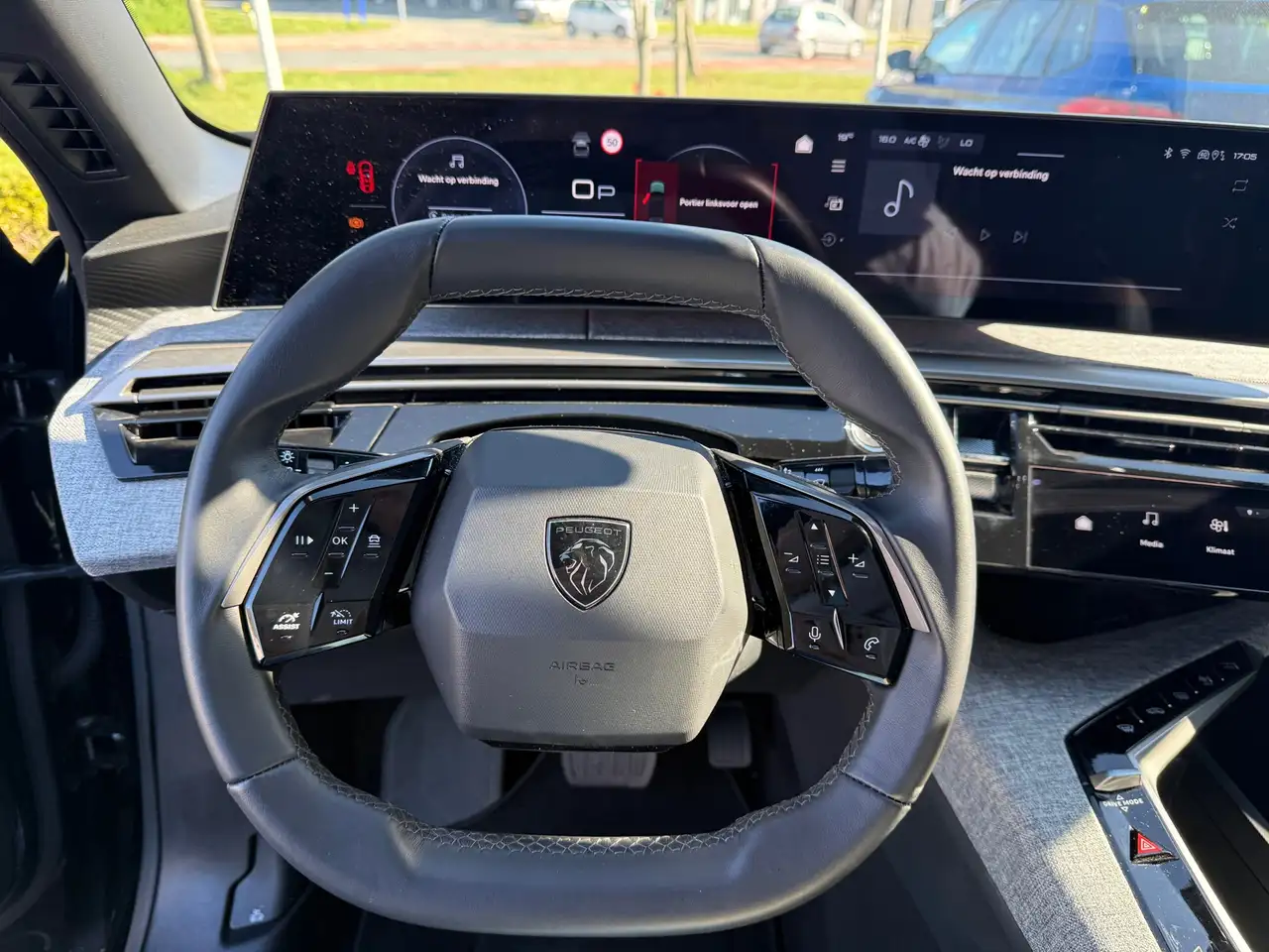 Peugeot 3008 1.2 Hybrid 145 Allure 9
