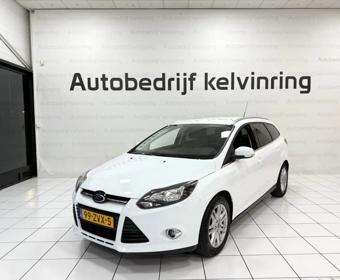 Ford Focus Wagon 1.0 EcoB. Titanium Bovag garantie Wit - 2