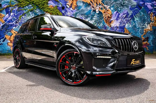 Mercedes-Benz ML 63 AMG / BRABUS V8 - 700HP / CARBON PACK / LIGHT UTILITY