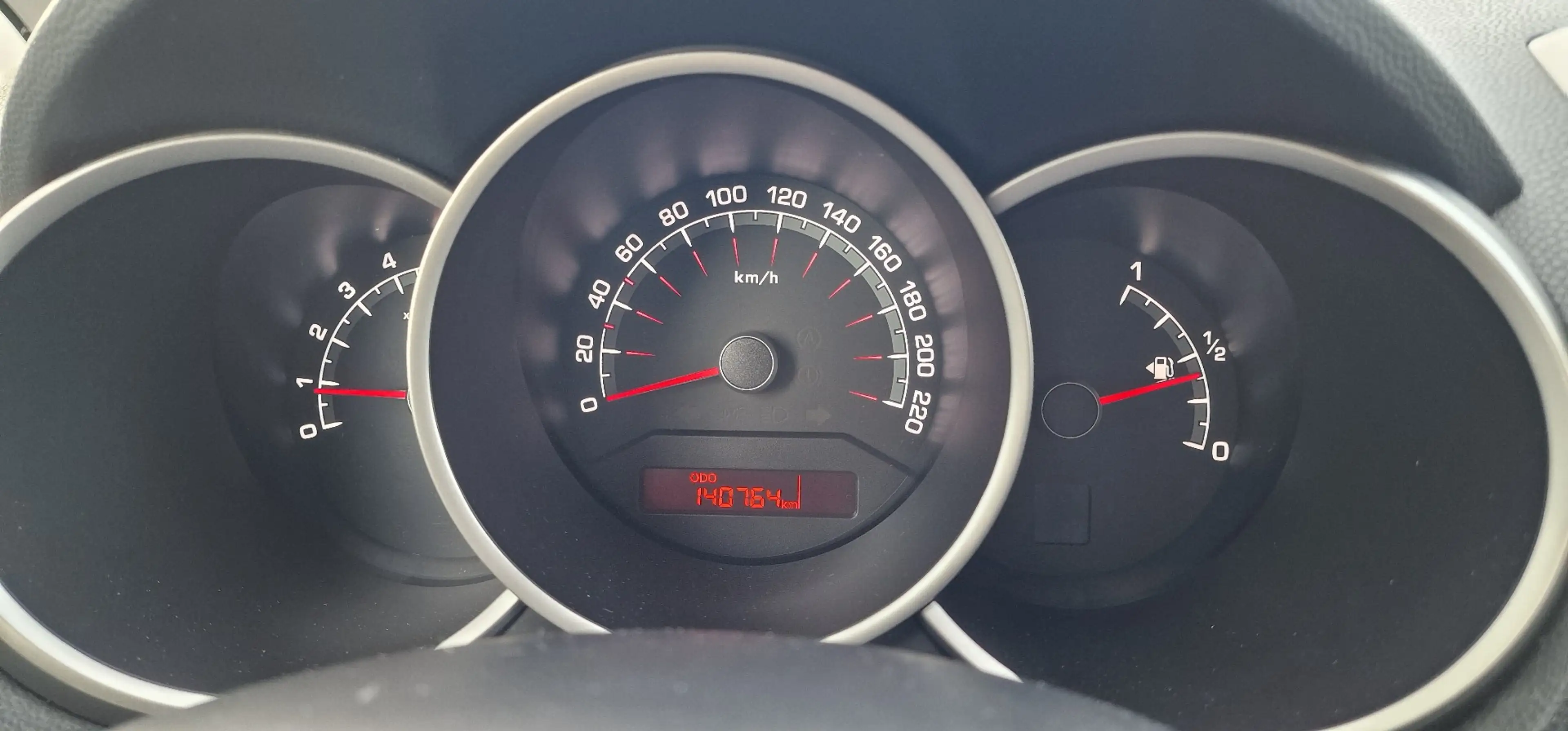 Kia Venga Spirit — photo 14