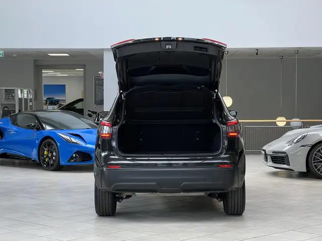 Nissan Qashqai view 15