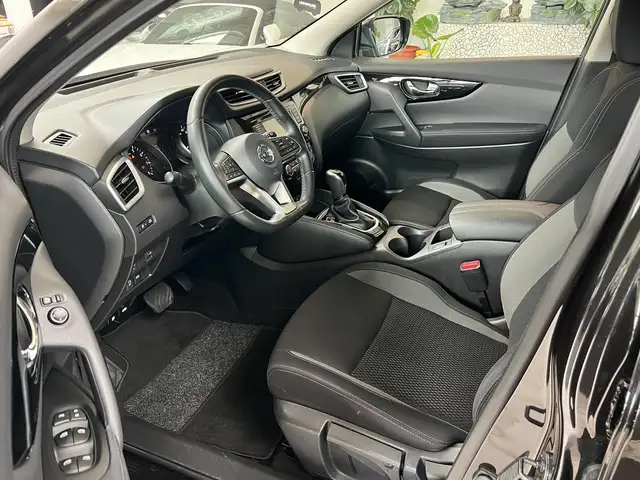 Nissan Qashqai view 11