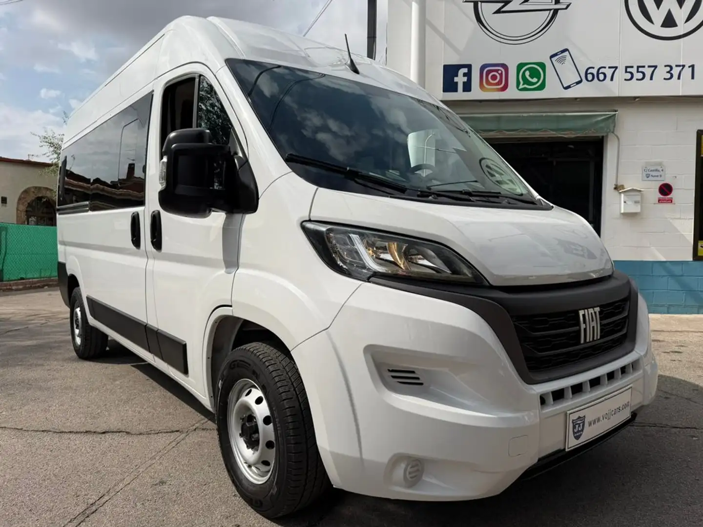 Fiat Ducato Shuttle 35 L2H2 (103kW) Aut. Blanco - 2