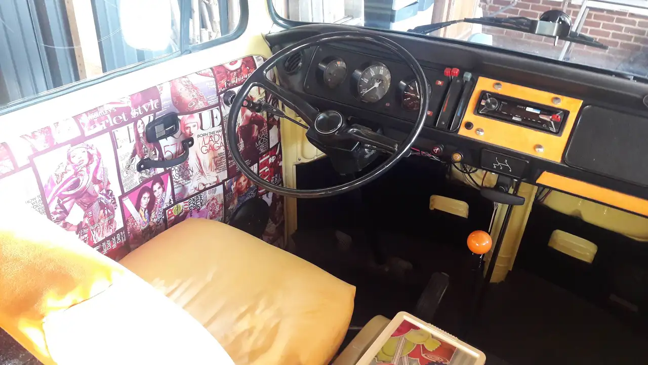 Volkswagen T2 Minibus, foto 11