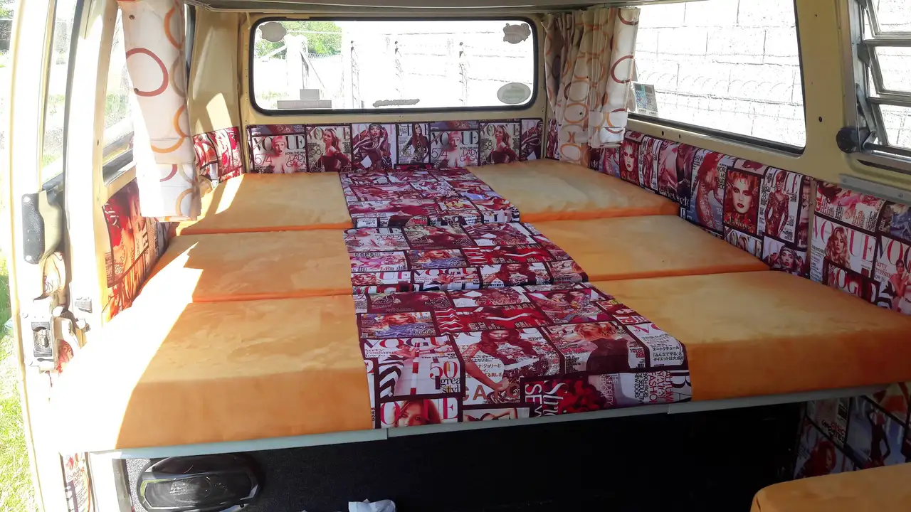 Volkswagen T2 Minibus, foto 7