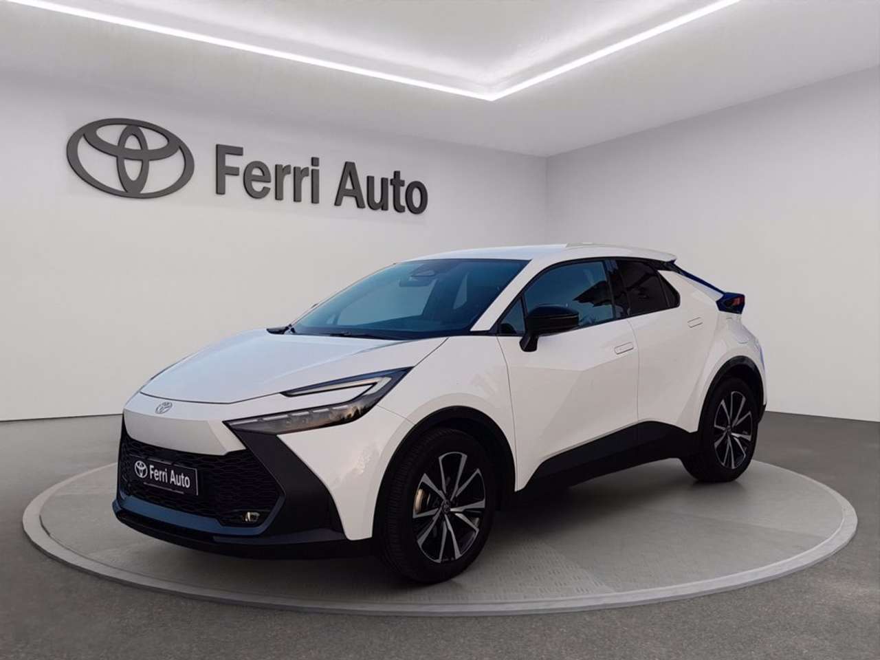 Toyota C-HR 2.0 hev trend fwd e-cvt