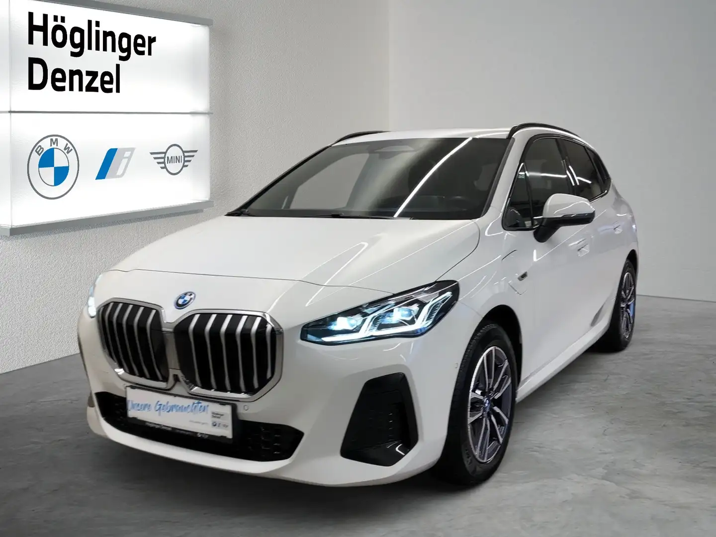 BMW 230 e xDrive Weiß - 1