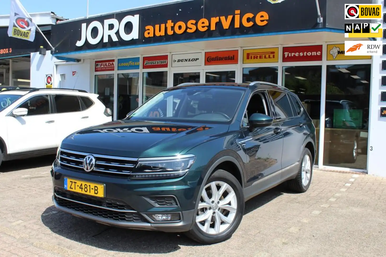 Volkswagen Tiguan Allspace 1.5 TSI Highline Automaat *** HERFST KORTING *** Groen - 1
