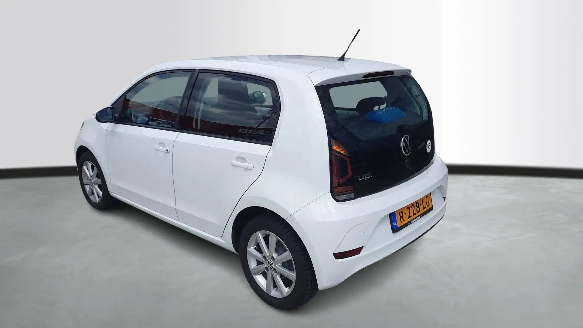 Volkswagen up! 1.0 | Airco | Lichtmetalen velgen | Parkeersensore Wit - 2