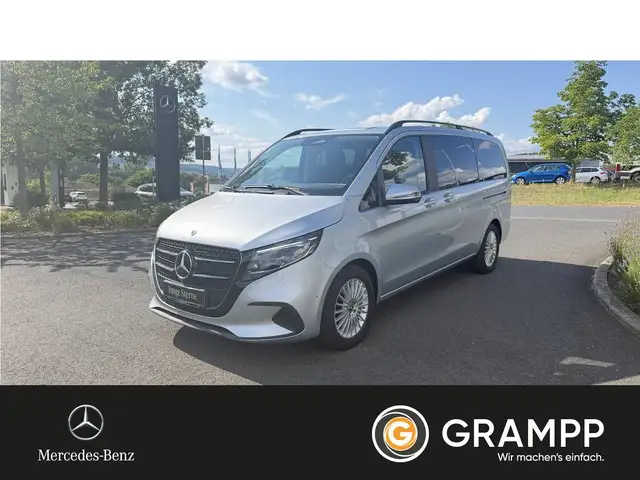 Mercedes-Benz 250 main image
