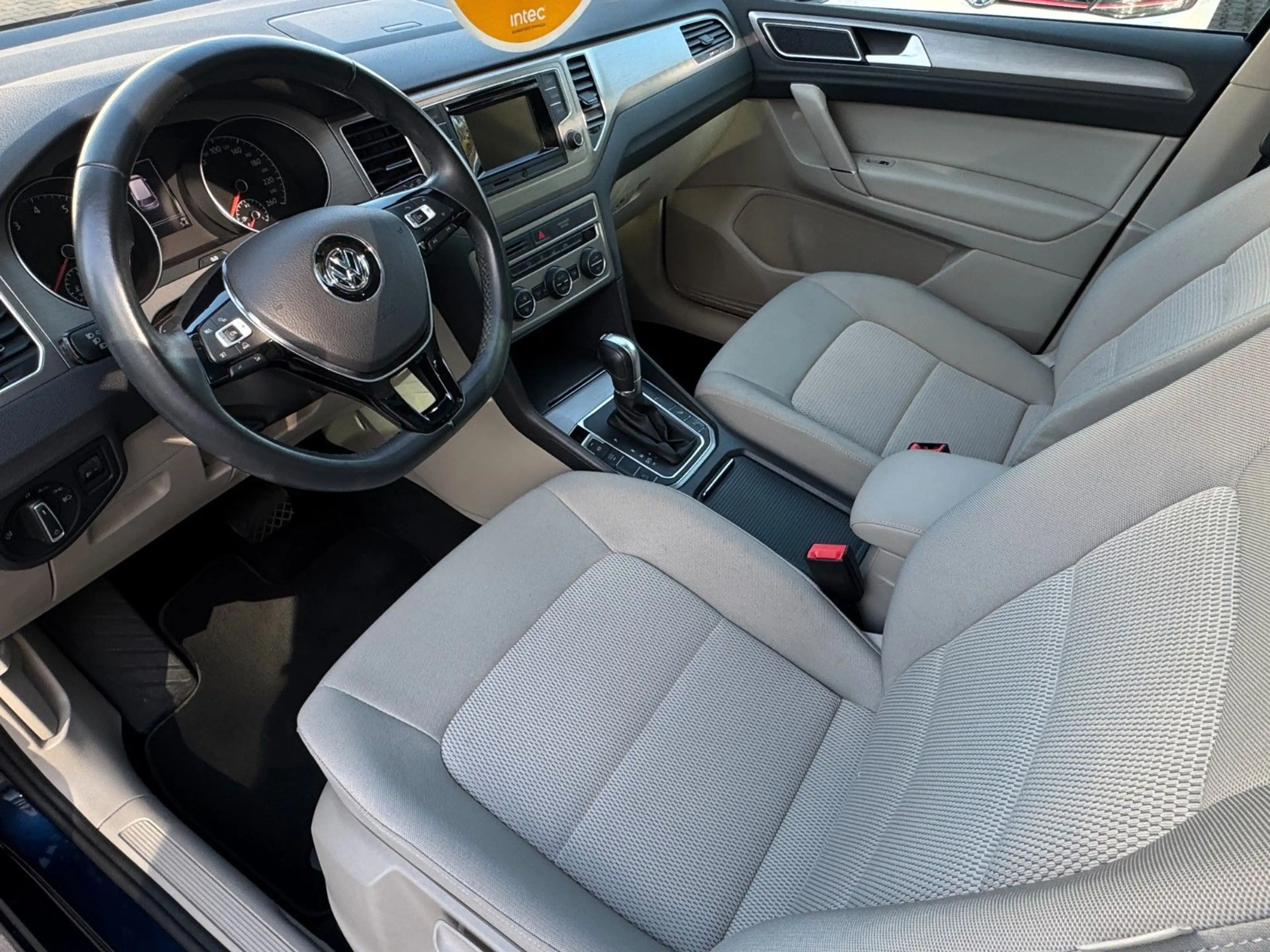 Volkswagen Golf Sportsvan Sportsvan VII Comfortline  1.Hd*Pano*PDC — photo 11