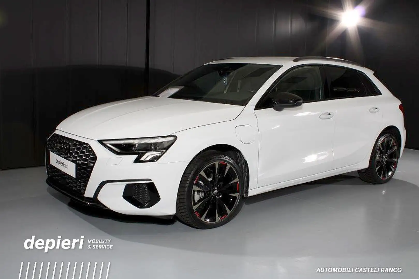 Audi A3 Sportback 40 TFSI e S tronic S line -PHEV Blanc - 1