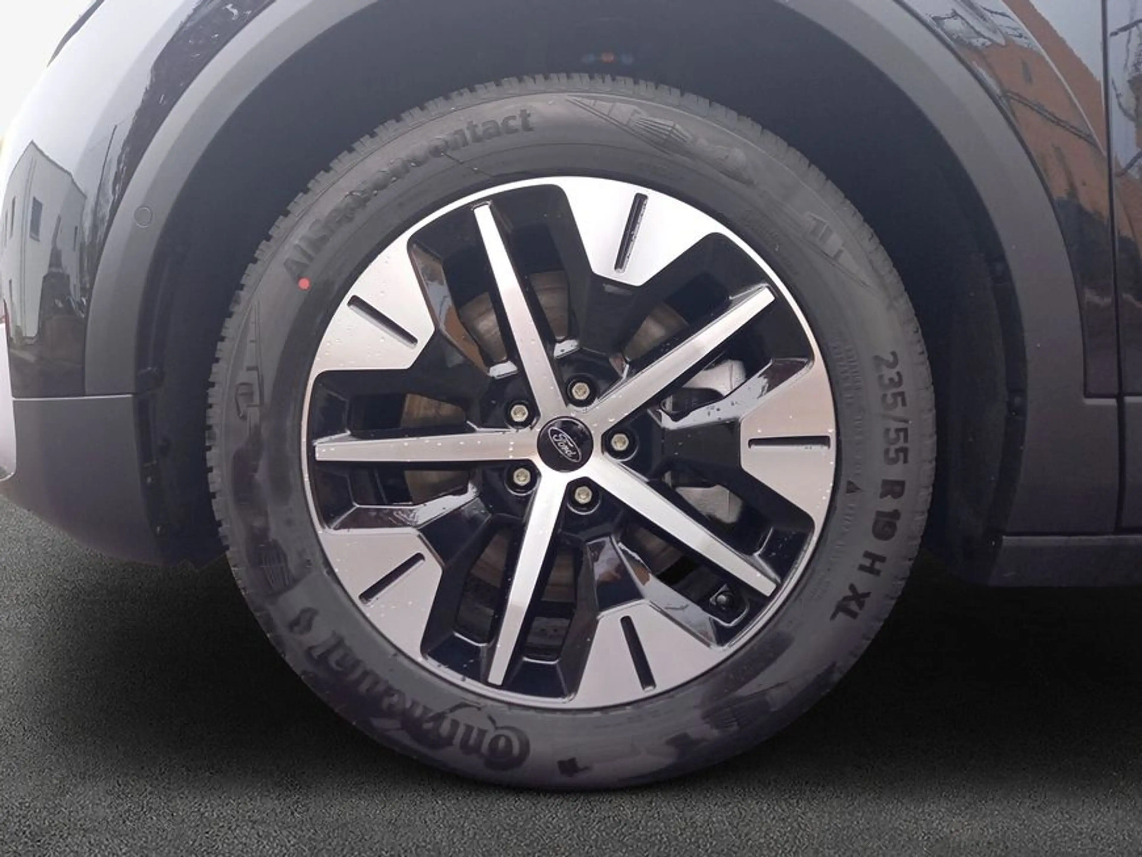 Ford Explorer Extended Range Select B&O GJR — photo 8